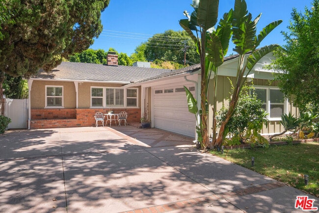 Photo - 5146 Topanga Canyon Blvd House