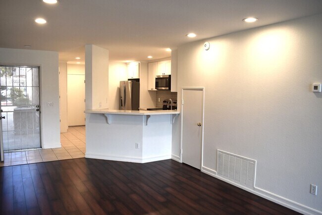 Photo - 3 Bedroom 2.5 Bath Townhome in the Knolls- El Cajon