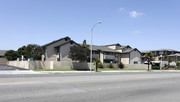 Lincoln Wood Apartments - Lincoln Wood Apartments