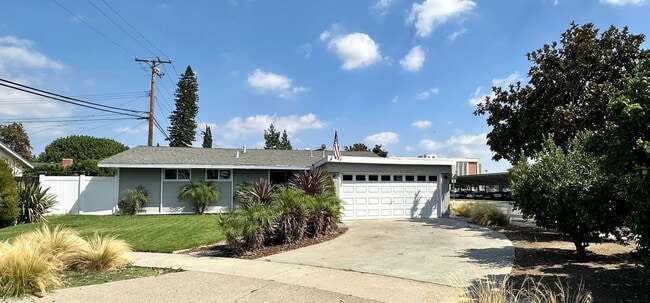 Building Photo - 1200 Wilson Ave