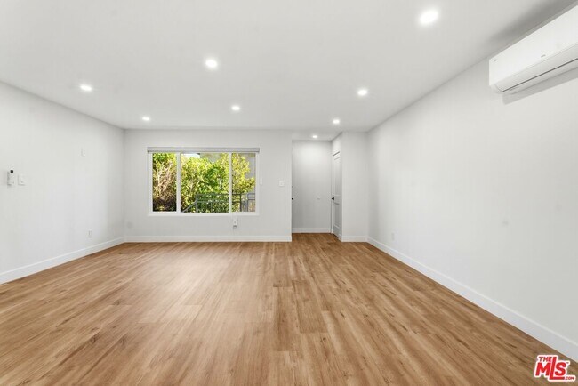 Photo - 1861 Midvale Ave Unit 4