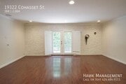 Photo - 19322 Cohasset St