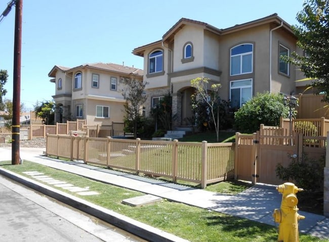 Photo - 9254 Elm Vista Dr