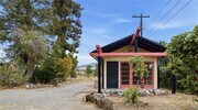 Photo - 607 Hacienda Dr