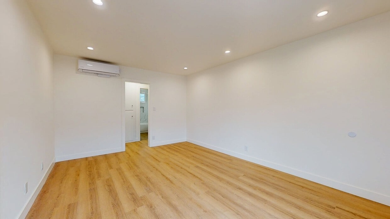 3D Tour - 2908 141st Pl Apartment Unit 3
