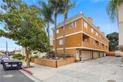 Photo - 541 W 23rd St Townhome