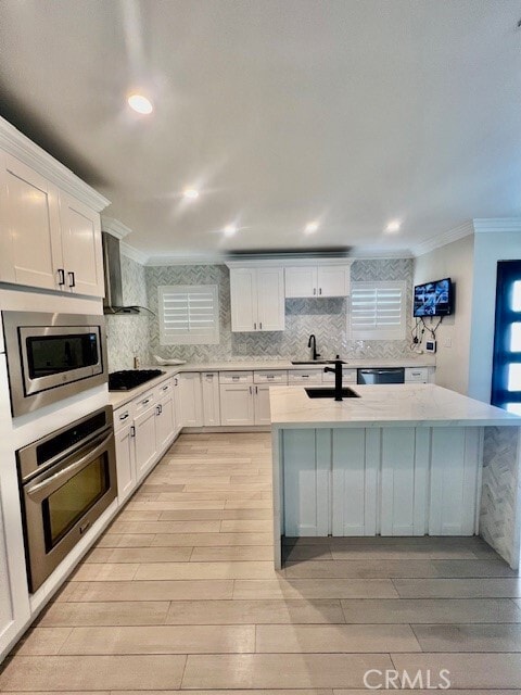 Photo - 22135 Vanowen St