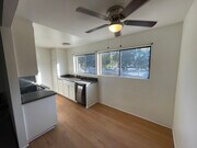 Photo - 160 Streamwood Unit 160 Streamwood