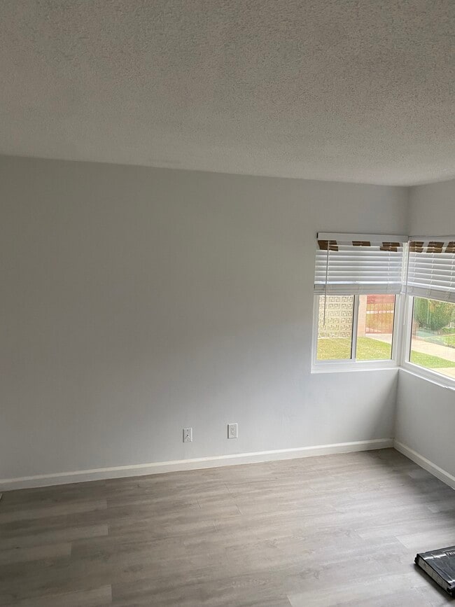 Photo - 2406 W Imperial Hwy Unit 2406 W imperial Hwy #c