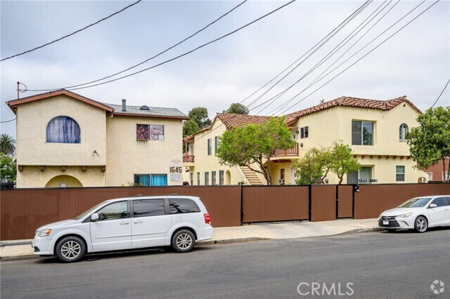 Building Photo - 1641 S Catalina St Unit 1/2 Rental
