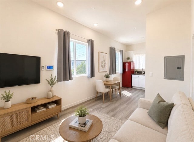 Photo - 209 N Serrano Ave