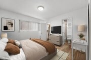 Photo - 925 W 30th St Apartment Unit 13