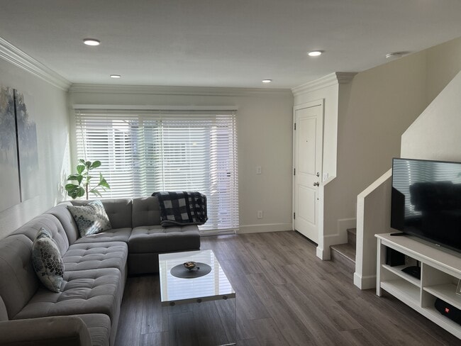 Photo - 355 N Maple St Unit 227