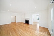 Photo - 451 N Sycamore Ave Apartment Unit 451