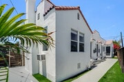 Photo - 523 Main St Unit Venice Beach Studio 5