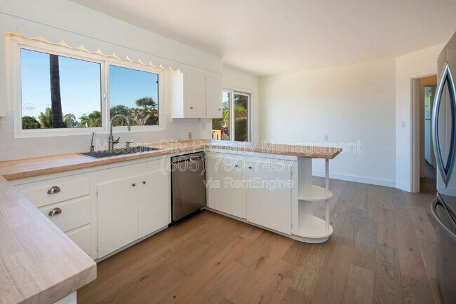 Photo - 5533 Callejon