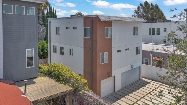 Photo - 1846 S Curson Ave Unit 1846