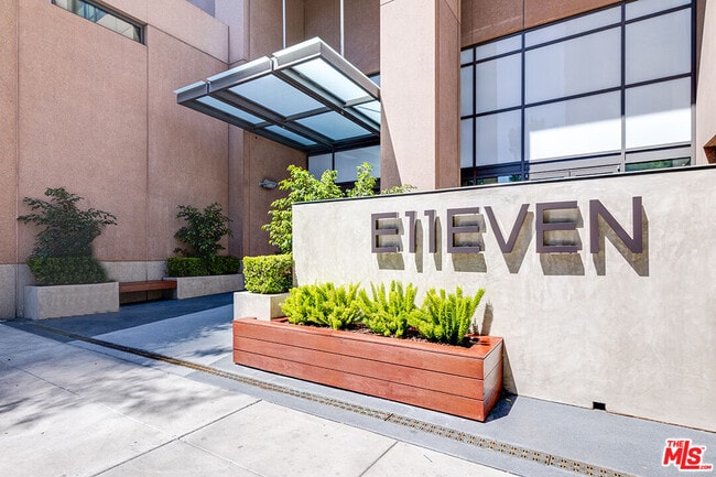 Photo - 1111 S Grand Ave Unit 1008