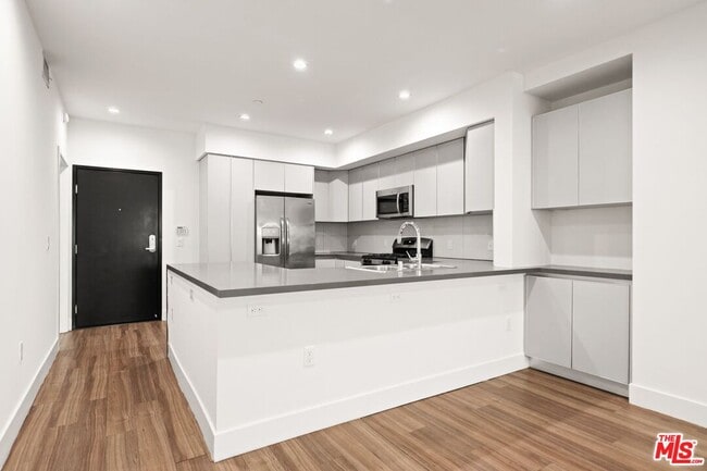 Photo - 1515 Colby Ave Unit 302