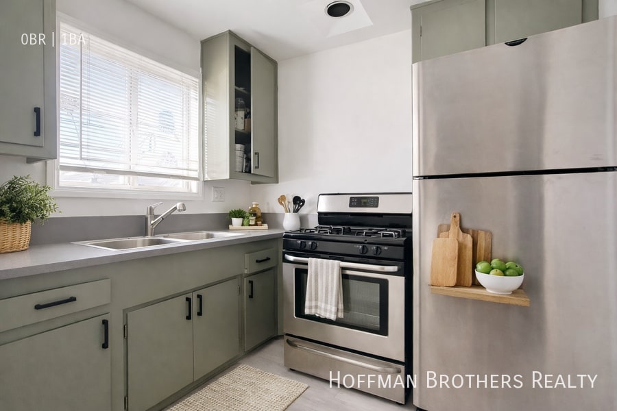 Photo - 905 Fedora St Unit 5