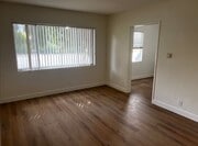 Photo - 7603 N Hollywood Way Unit D