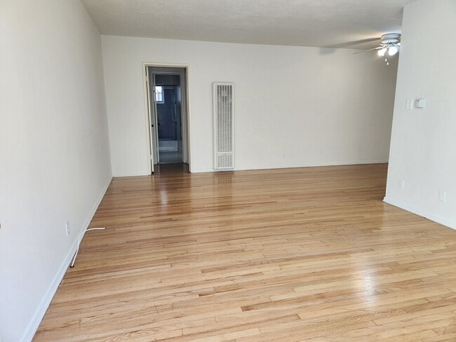 Photo - 1041 Euclid St