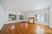 Photo - 139 S Elm Dr Apartment Unit 1
