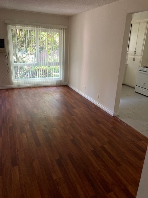 Photo - 6624 Woodman Ave Unit 1