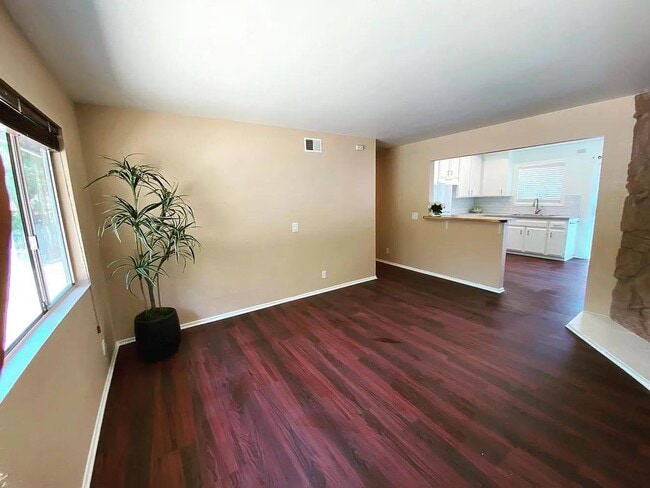 Photo - 39220 San Francisquito Canyon Rd