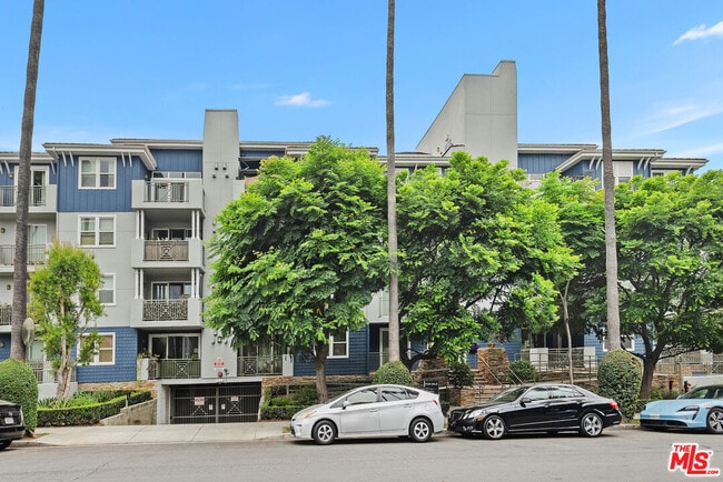 Photo - 6038 Carlton Way Unit 106