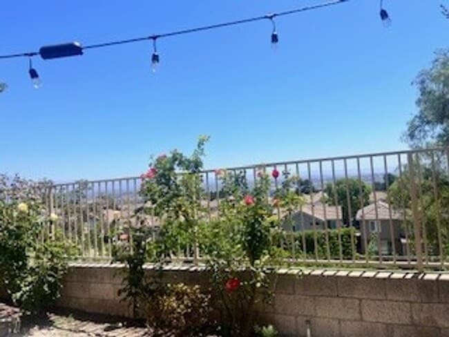 Photo - PICTURE PERFECT 2 BR/2 BATH PLUS LOFT DETACHED HOME IN GATED COMMUNITY
