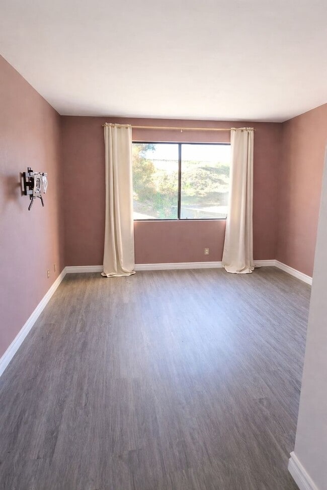 Photo - 2920 Briarwood Rd