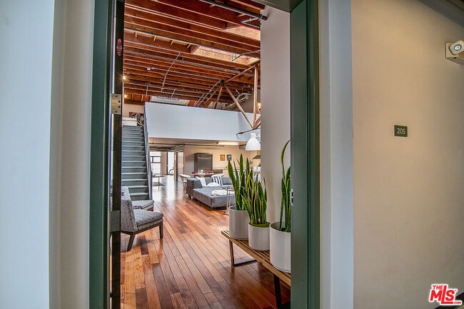 Photo - 1046 Princeton Dr Unit 205