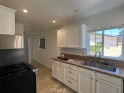 Photo - 619 S Olive St