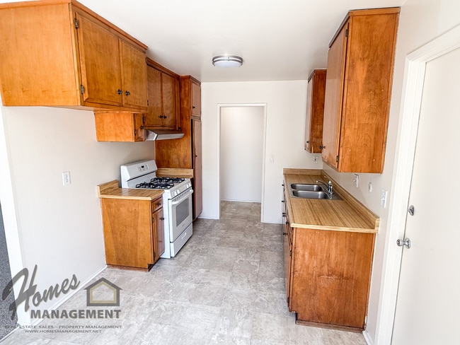 Photo - Homes Management - 3 Bed, 2 Bath San Marcos Home