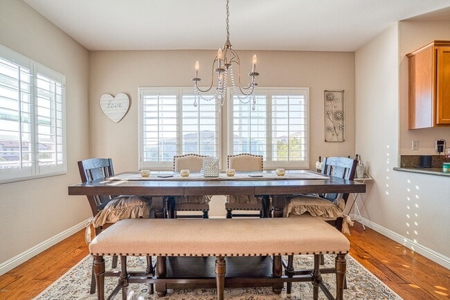 Photo - 715 Garonne St