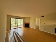 Photo - 430 South Niagara Street