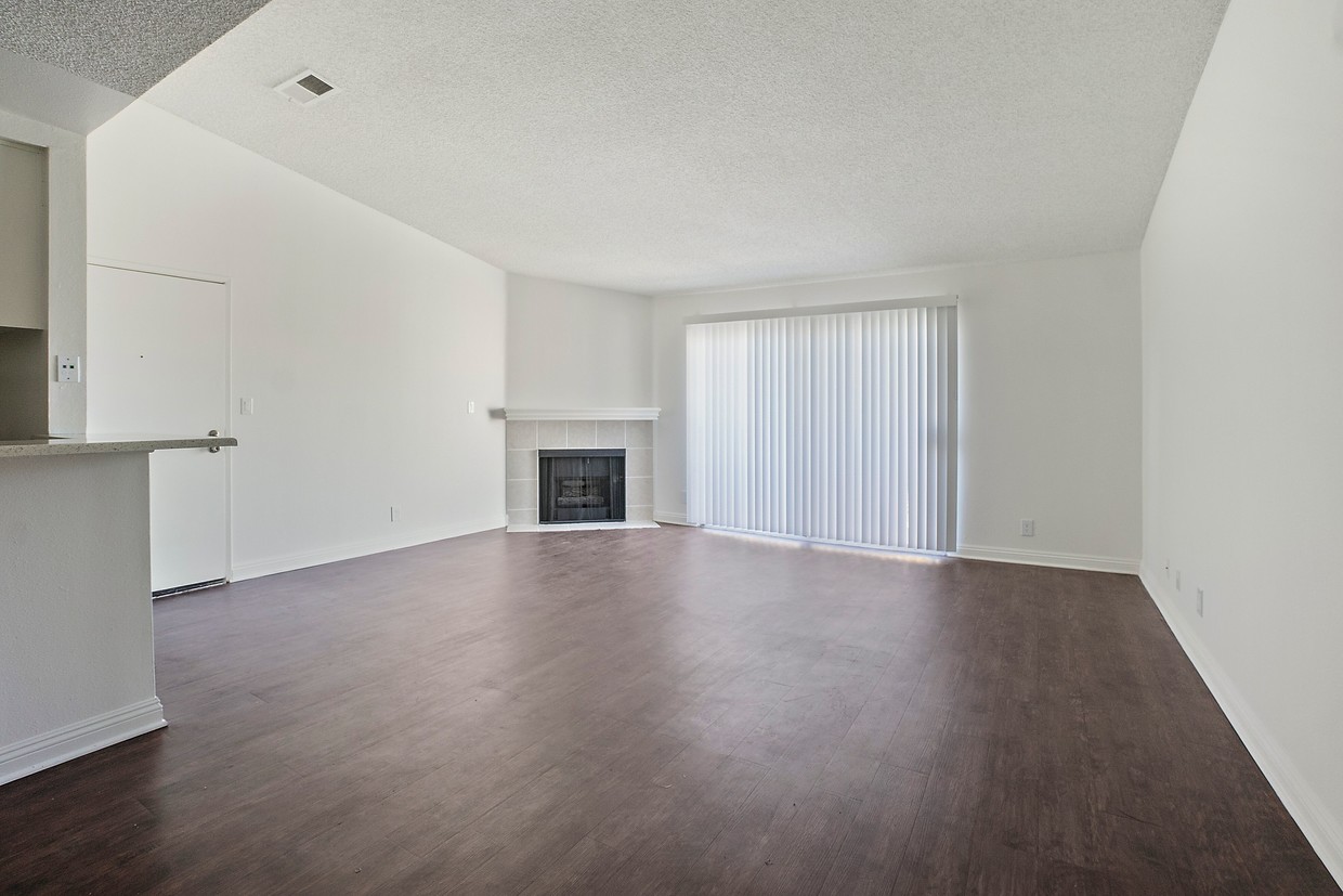 Floor Plan - 1 Bedroom, 1 Bath