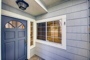 Photo - Gorgeous Townhome in the Del Mar Heights C...