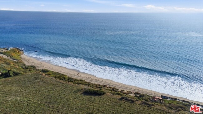 Photo - 34077 Pacific Coast Hwy