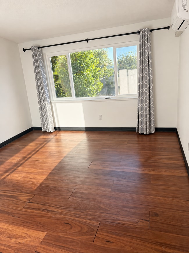 Photo - $900 Move In Special - No rent for September 2026. Must take possession in September 2026 Must se... Unit E