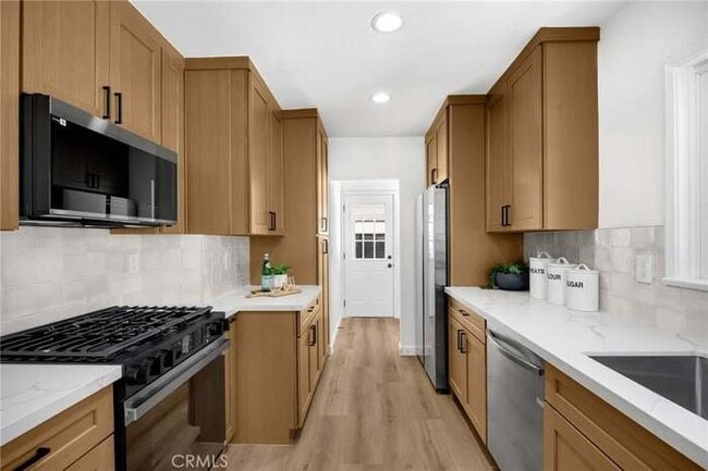 Photo - 6112 Freckles Rd