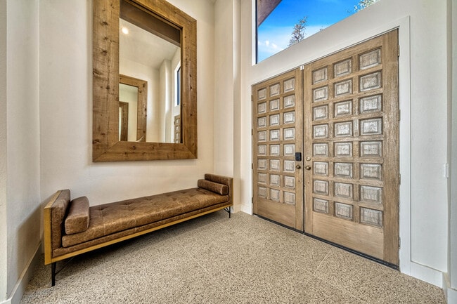 Photo - 17 Lincoln Pl