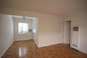 Living Room - 140 N Wilson Ave Unit 10