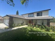 Photo - 4 + 3 Pool Home in West Lancaster