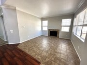 Photo - 43435 Tylman St