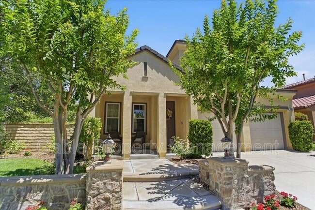Photo - 26882 Greenleaf Ct