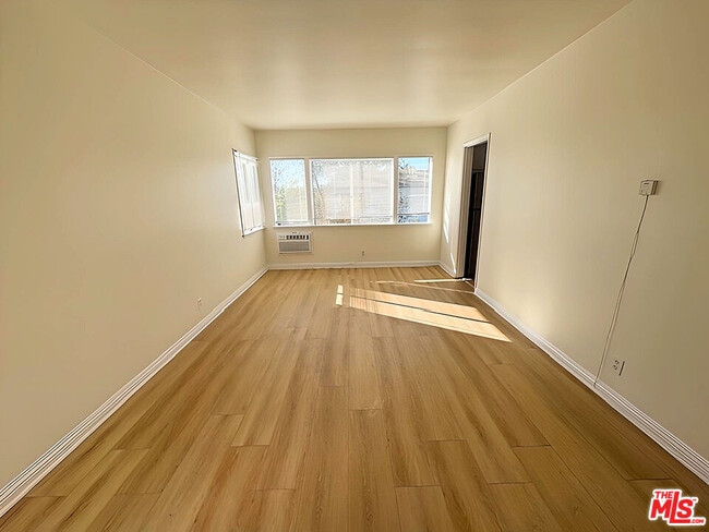 Photo - 6406 Roble Ave Unit 10