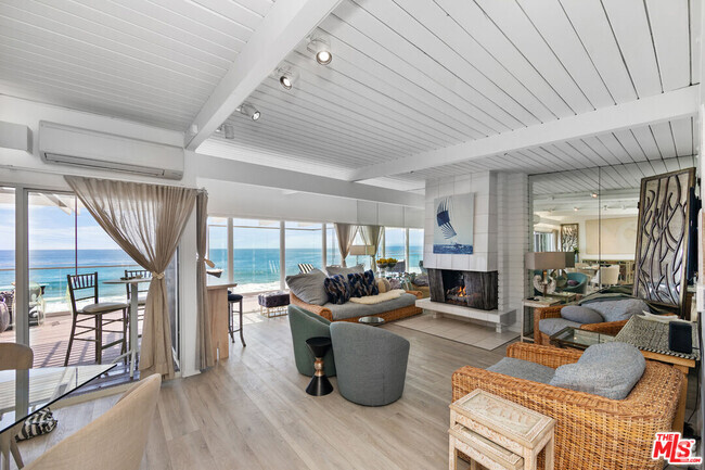 Building Photo - 27060 Malibu Cove Colony Dr Rental