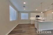 Photo - 611 Citron St